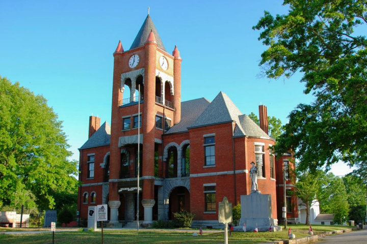 Oglethorpe County Courthouse in Lexington, GA