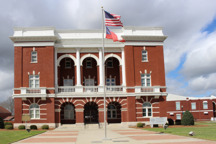 Tattnall County Courthouse